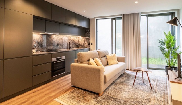 RUAH F - Fantastic Flat by LovelyStay