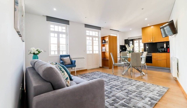 S. Domingos Apartment - In The City Center