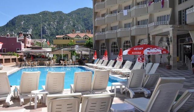 Selen Apart in Marmaris