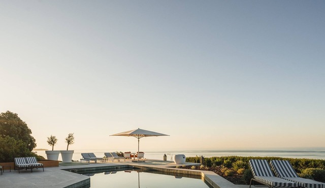 Serene Retreat Near Santo António Golf Course - 6.6 miles away from the property