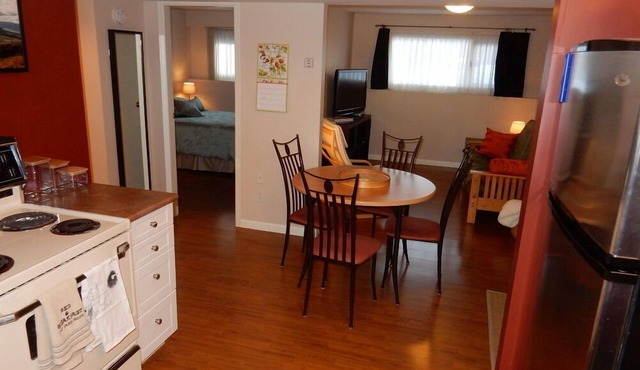 Silver Star Road Suites - Lower Level Suite in Vernon