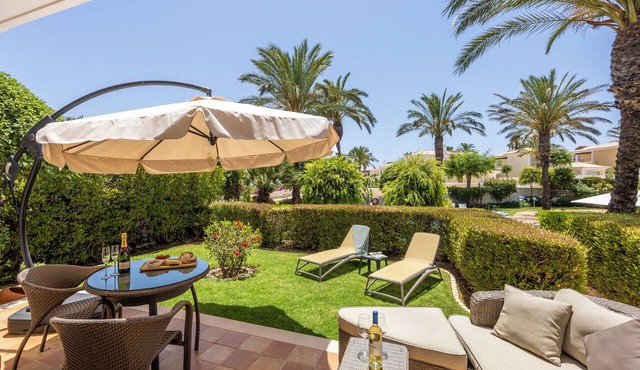 Solara Ocean Retreat - apartment at Praia Porto de Mos