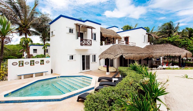 Spacious Beachside Villa with Outstanding Meals, Pool, WiFi – Large Sandy Beach in Tankah Tres