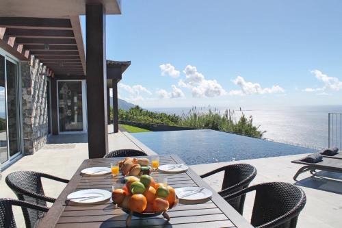 Spectacular Calheta Villa Villa Cliffscape 3 Bedrooms Panoramic Sea View