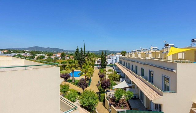 Stunning villa for 8 people with WIFI, A/C, pool, TV, terrace and pets allowed