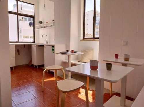 Stylish Cacilhas rooms near the ferry to central Lisbon