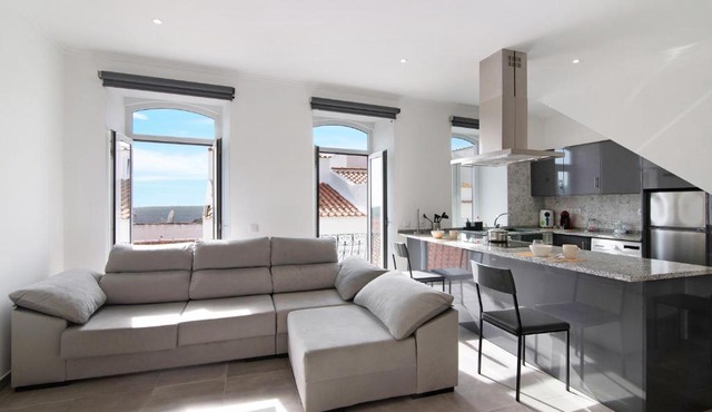 Traditional 3 bedroom apartment