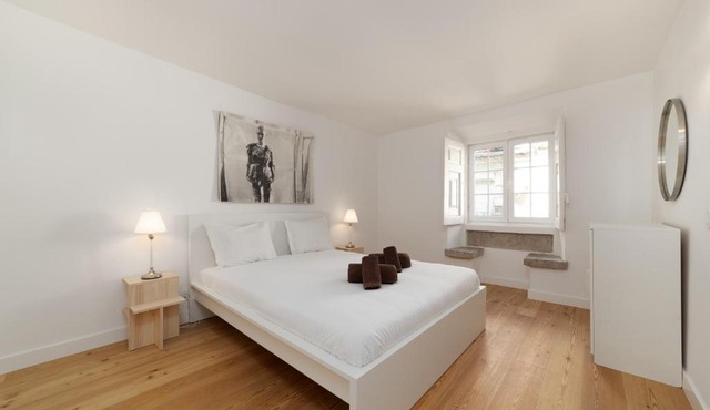 Unique 2 Bdr Apartment in the heart of lisbon