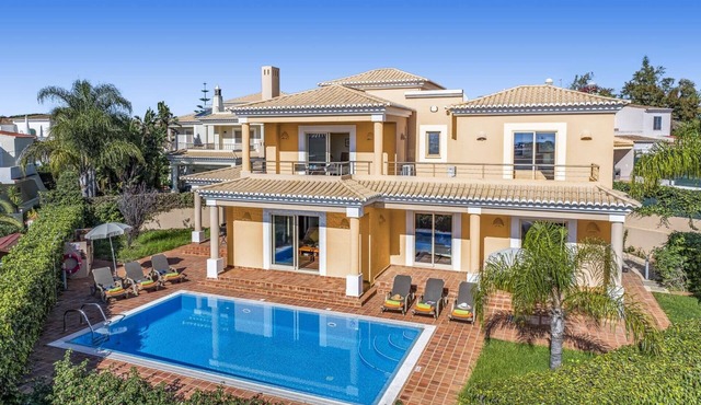 Villa Casa Brasil by Villa Plus