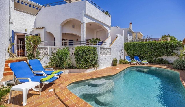 Villa Tres Irmaos by Villa Plus