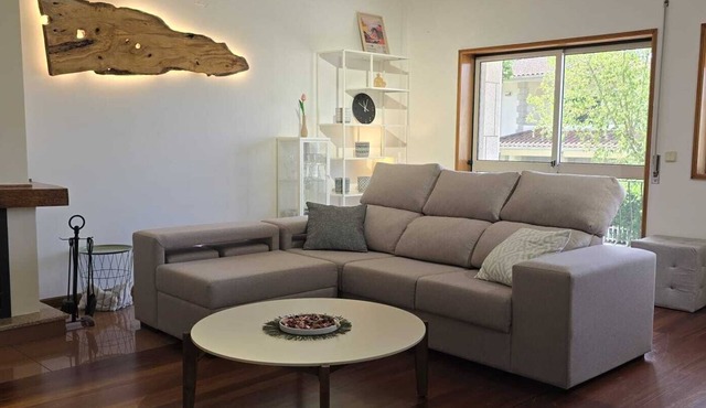 XL house for large tribes in the heart of nature, quick access to Parc Gerês