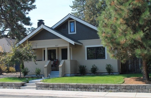 Great Downtown Location And House in Bend