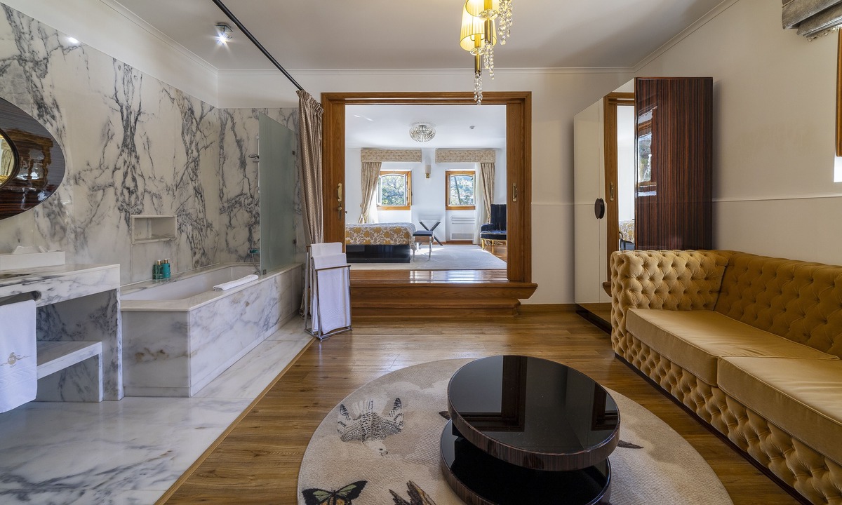 Sintra House | Sintra Marmòris Palace