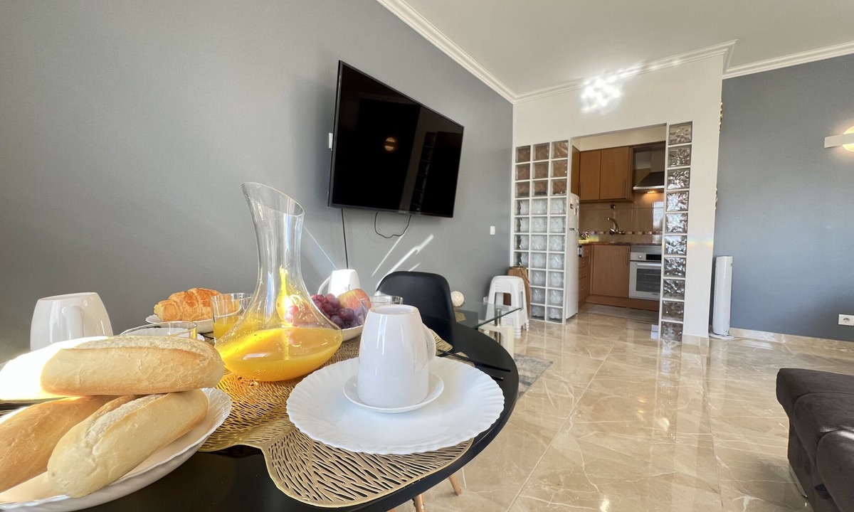 Montechoro Apartment | Albufeira Town Apartment by Homing