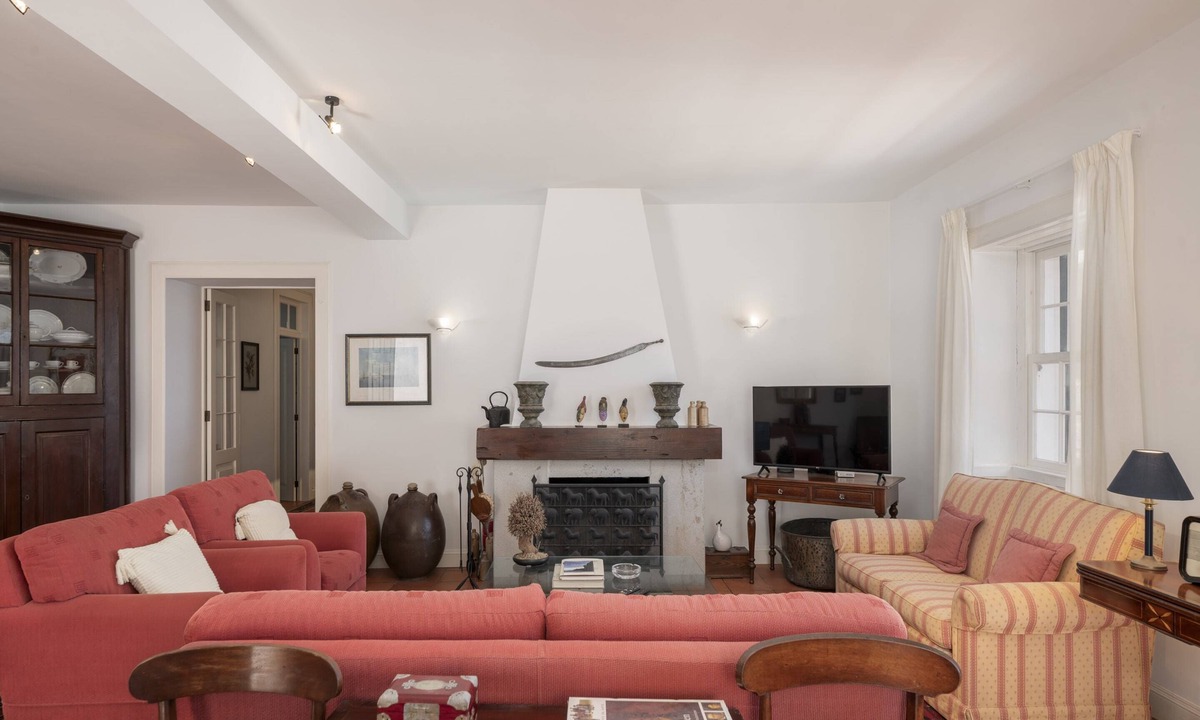 Ponta Delgada House | On the North Coast, by the sea - Casa do Terreiro