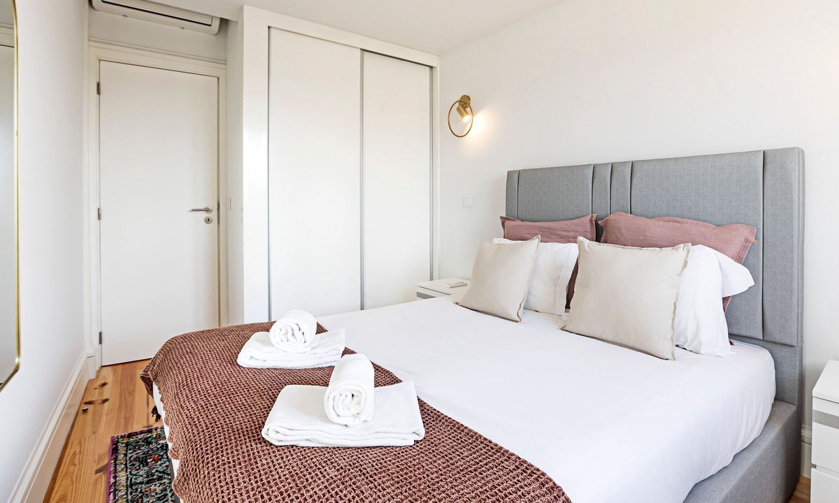 Centro / Baixa Apartment | Modern Cativo Apartment by LovelyStay