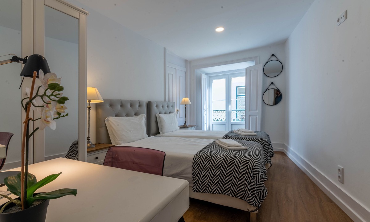 Encarnacao Apartment | Bairro Alto Palace Special for Groups - up to 24 guests