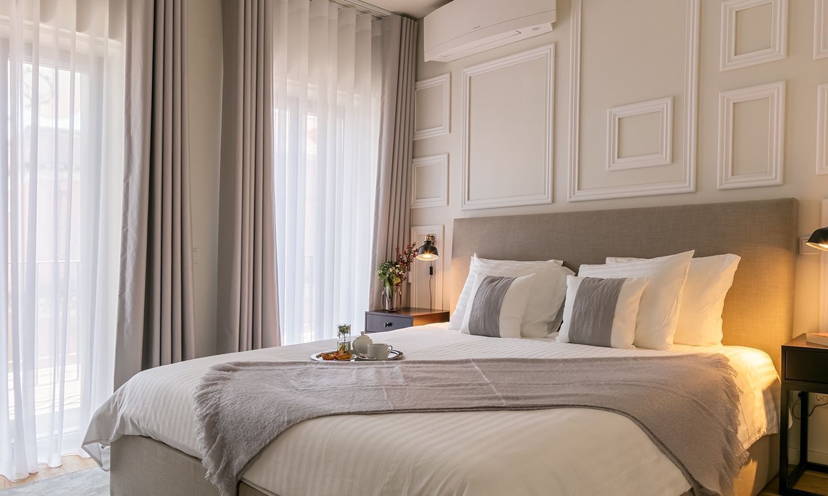 Bairro Alto Apartment | Central 2BDR Apartment with Balcony by LovelyStay