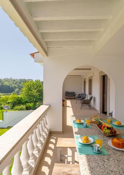 Cardielos House | Calejo House – Pool & Sports & Grill Retreat