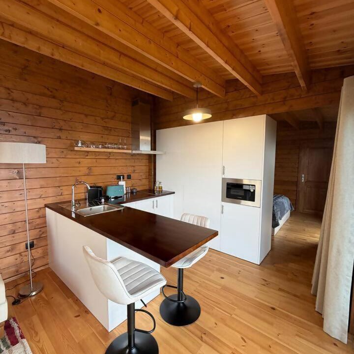 Ponta do Pargo Ski Chalet | Sunset Eco Shelter 1