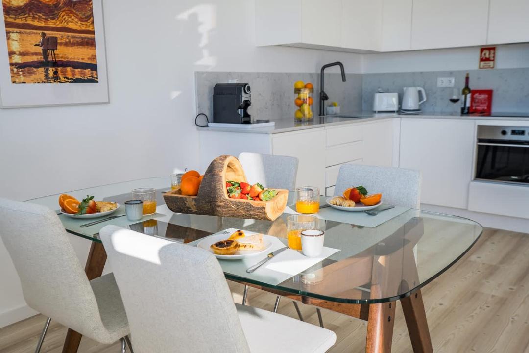 Carcavelos Apartment | Sunset Horizon Carcavelos