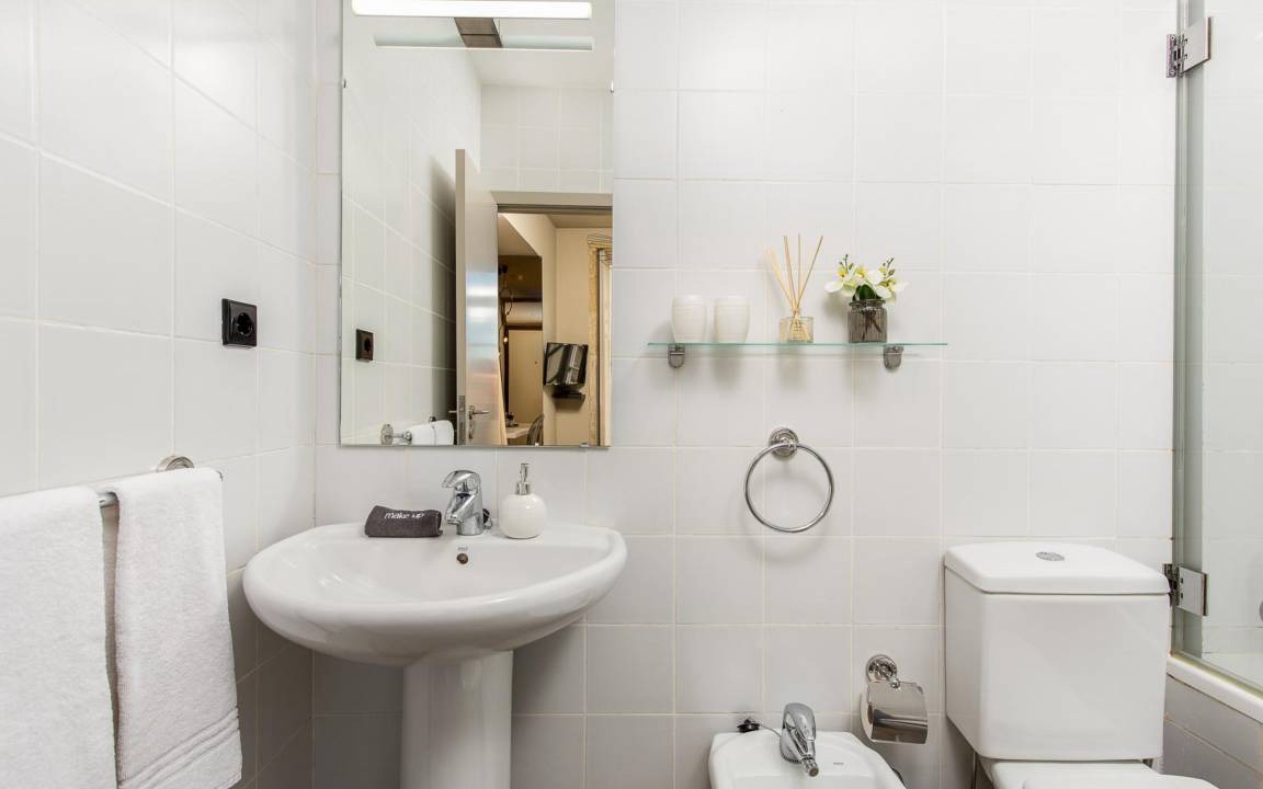 Photo of Bathroom in Centro / Baixa