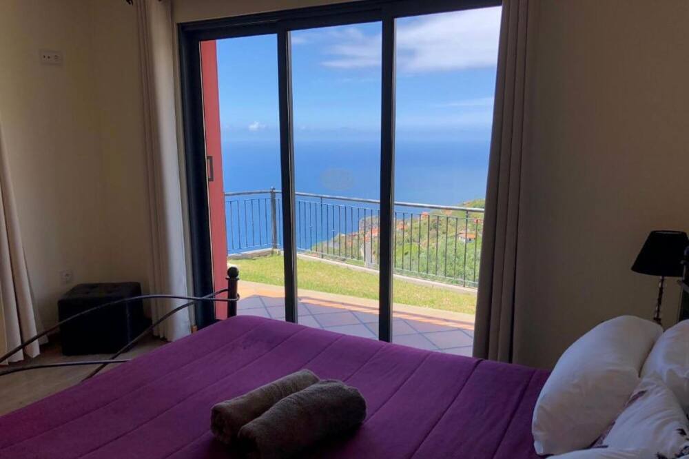Photo of Bedroom in Ribeira Brava