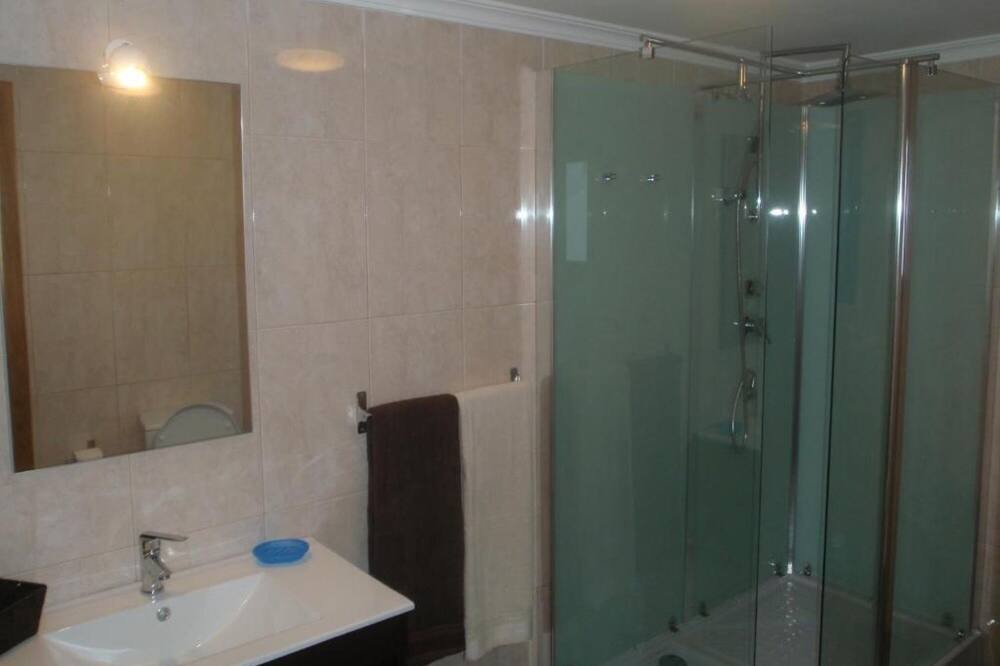 Photo of Bathroom in Ribeira Brava