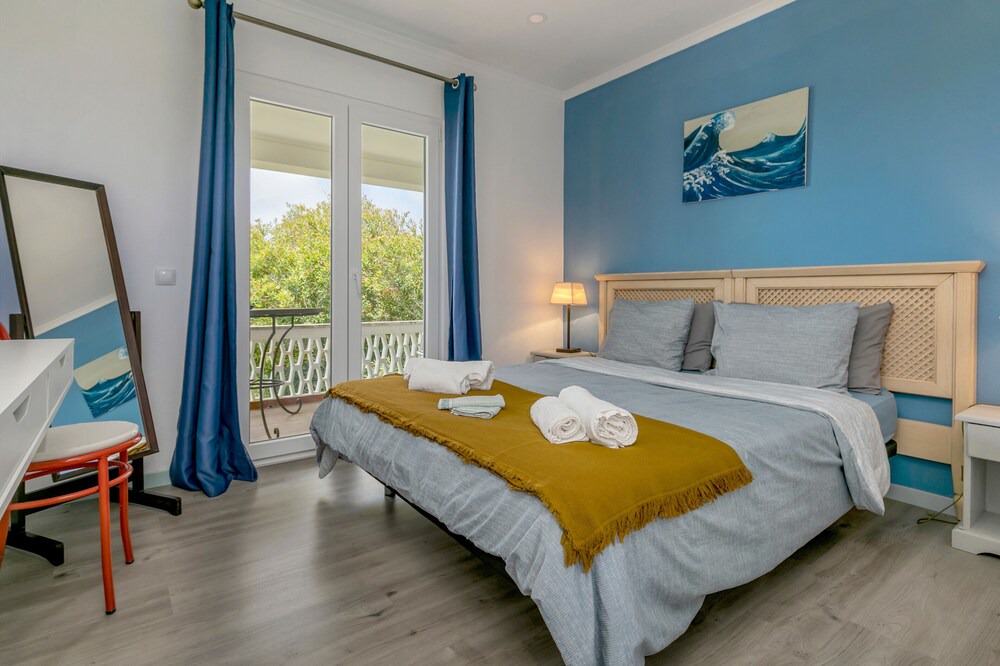 Photo of Bedroom in Vales