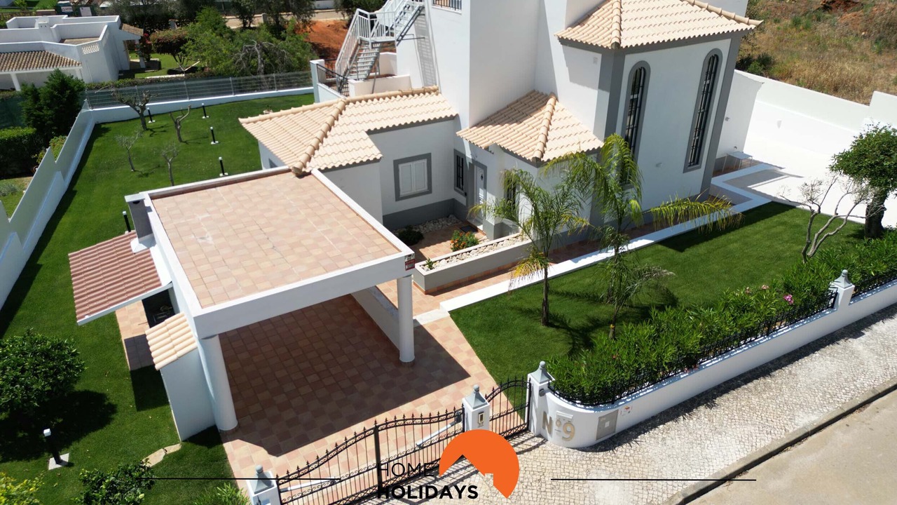 Photo of Outdoor in Alpouvar