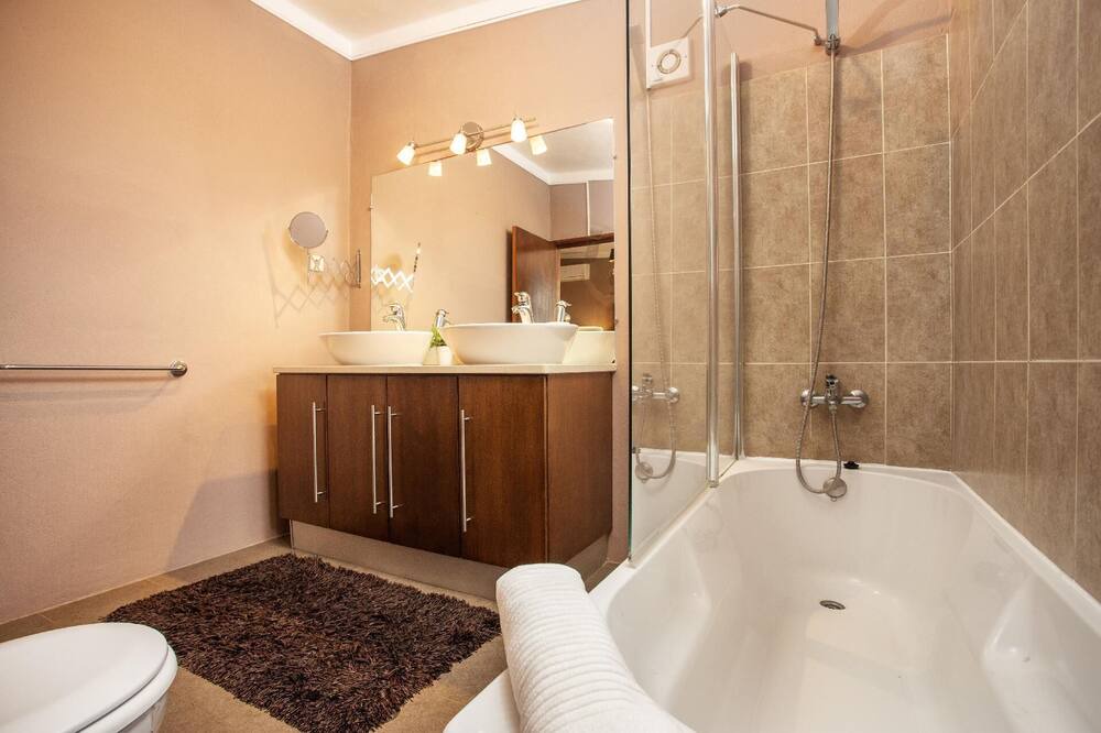 Photo of Bathroom in Quelfes