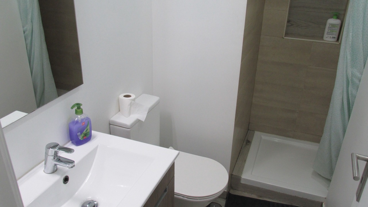 Photo of Bathroom in Corroios