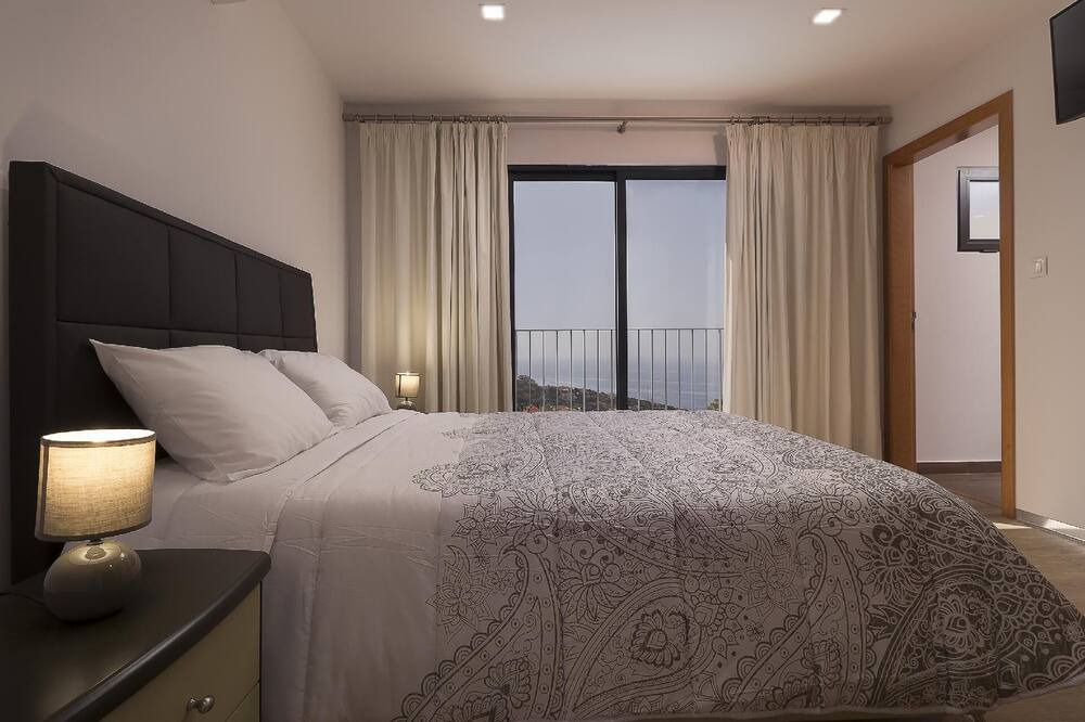 Photo of Bedroom in Estrela da Calheta