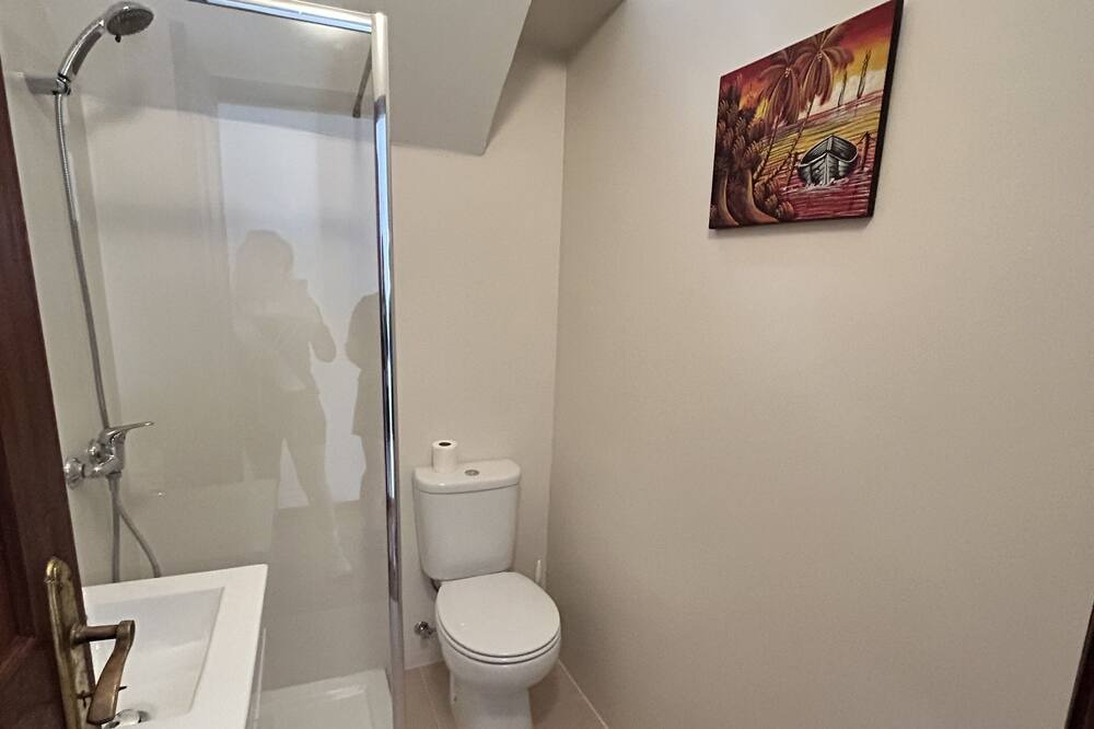 Photo of Bathroom in Lamego