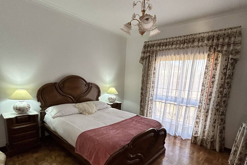 Photo of Bedroom in Lamego