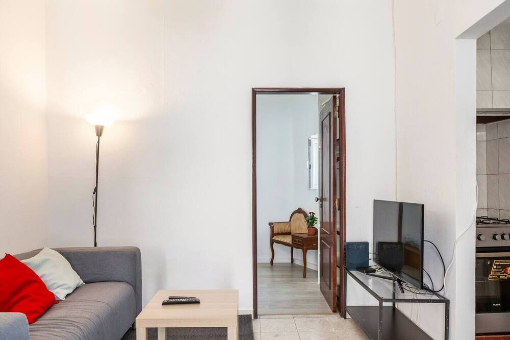 Photo of Livingroom in Linda-a-Velha