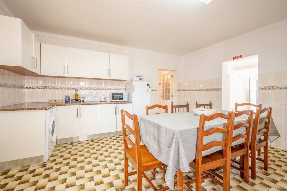 Photo of Kitchen in Famalicao