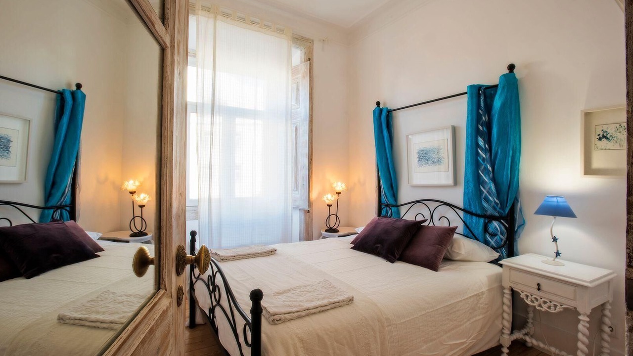 Photo of Bedroom in Lisbon Old Town