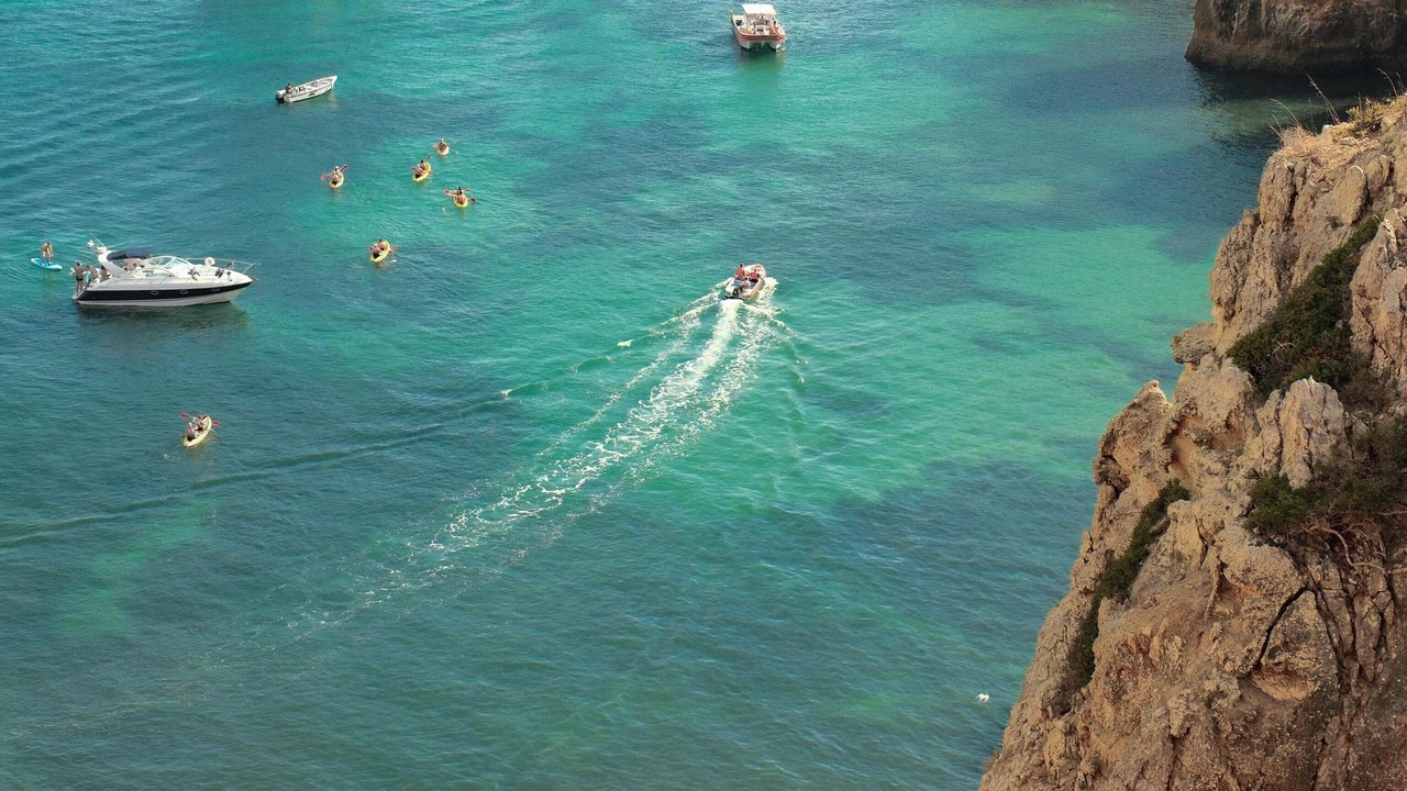 Photo of Others in Oura