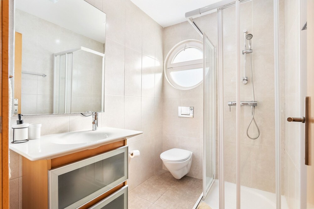 Photo of Bathroom in Faro
