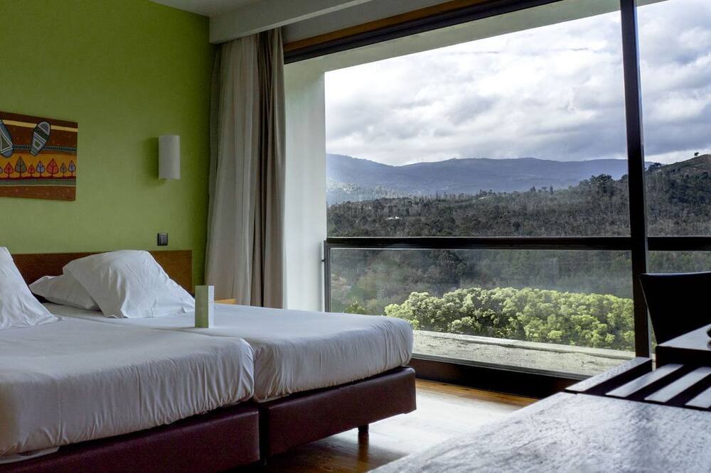 Photo of Bedroom in Tomar