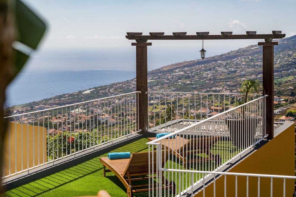 Photo of Outdoor in Calheta