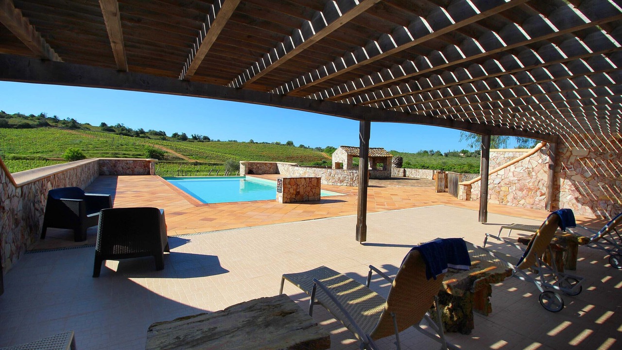 Photo of Outdoor in Estombar