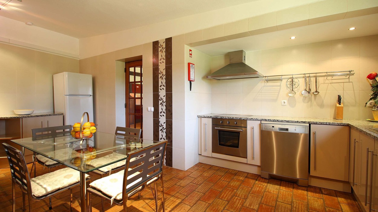 Photo of Kitchen in Estombar