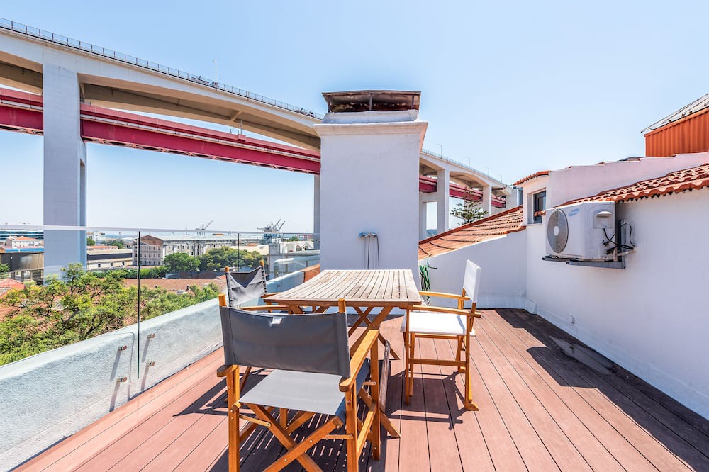 Photo of Patio Balcony in Santo Amaro