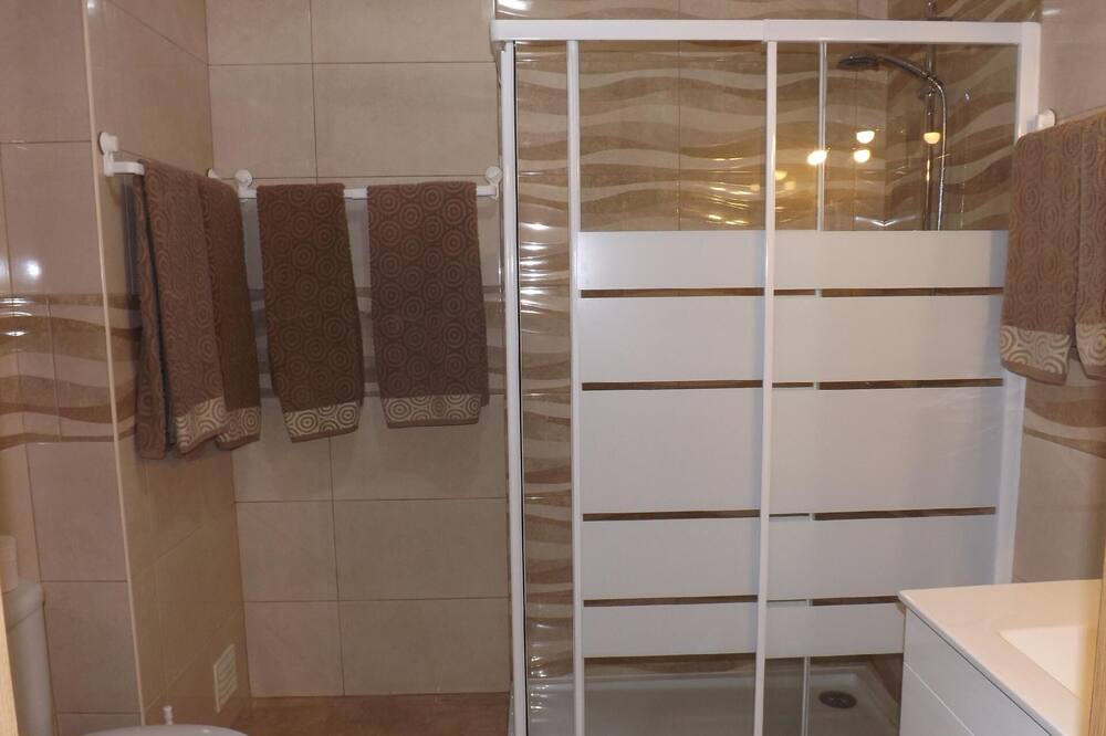 Photo of Bathroom in Vale de Carro