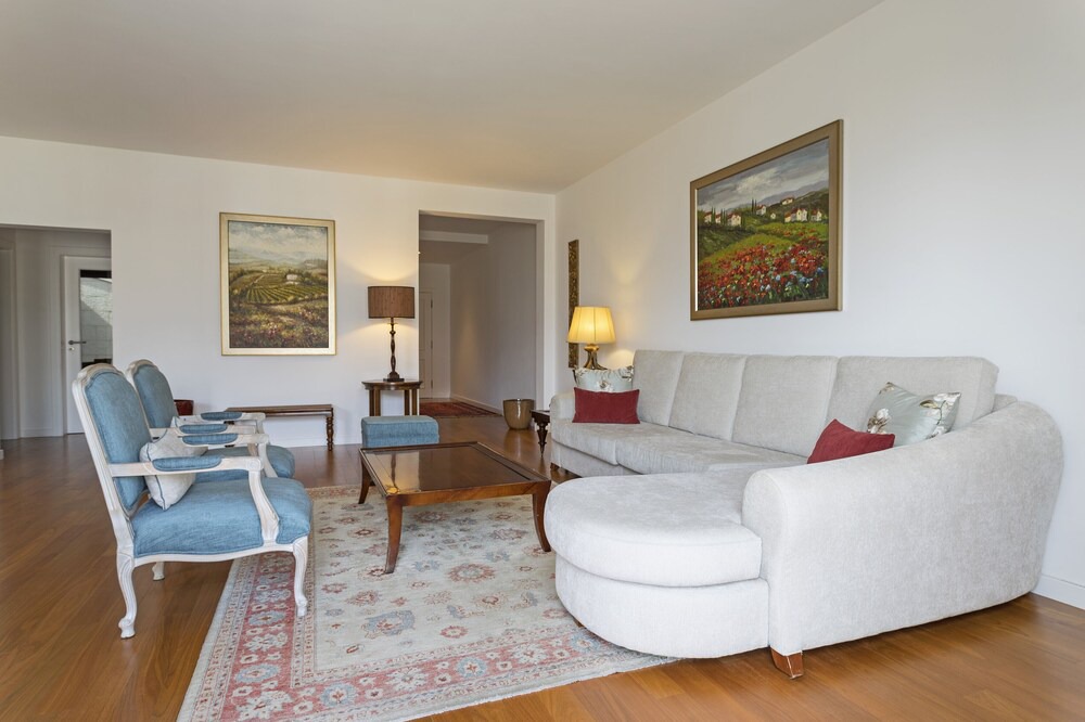 Photo of Livingroom in Sao Martinho