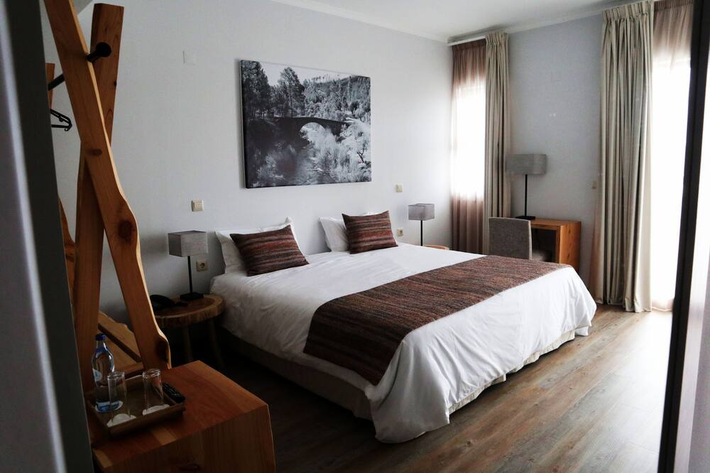 Photo of Bedroom in Proenca-a-Nova