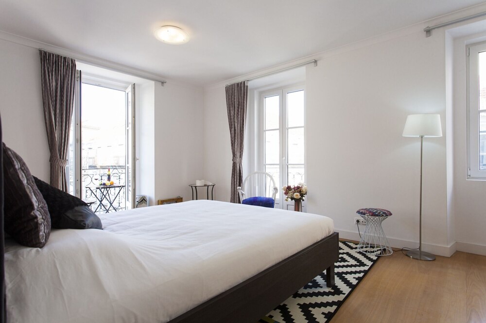 Photo of Bedroom in Baixa