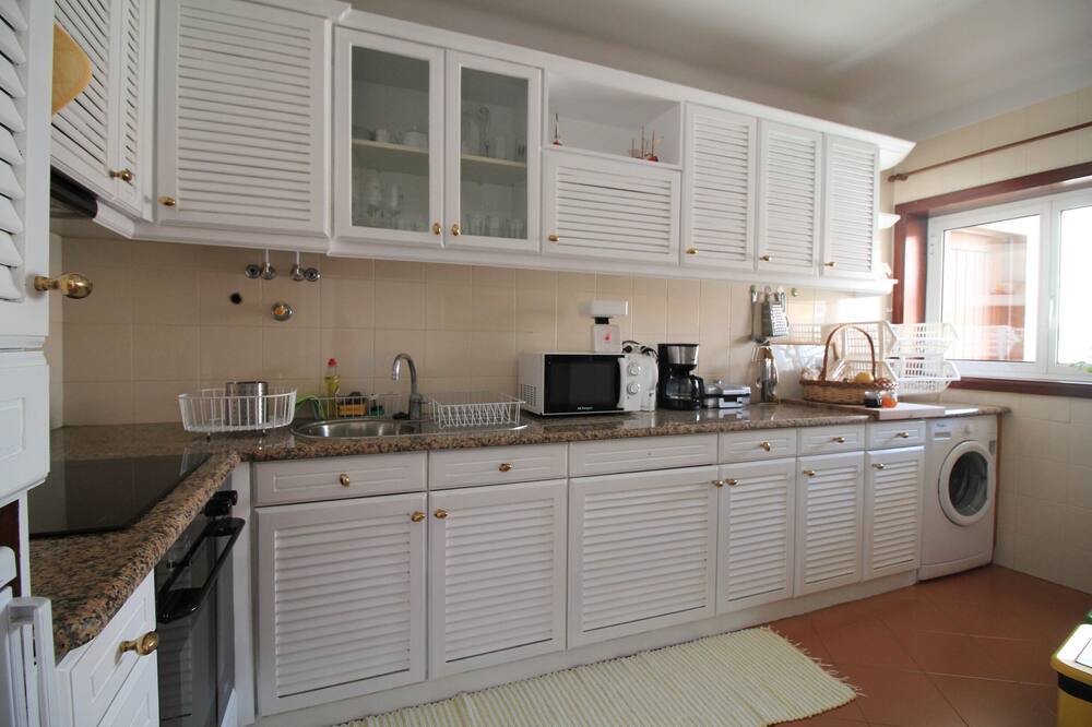 Photo of Kitchen in Darque